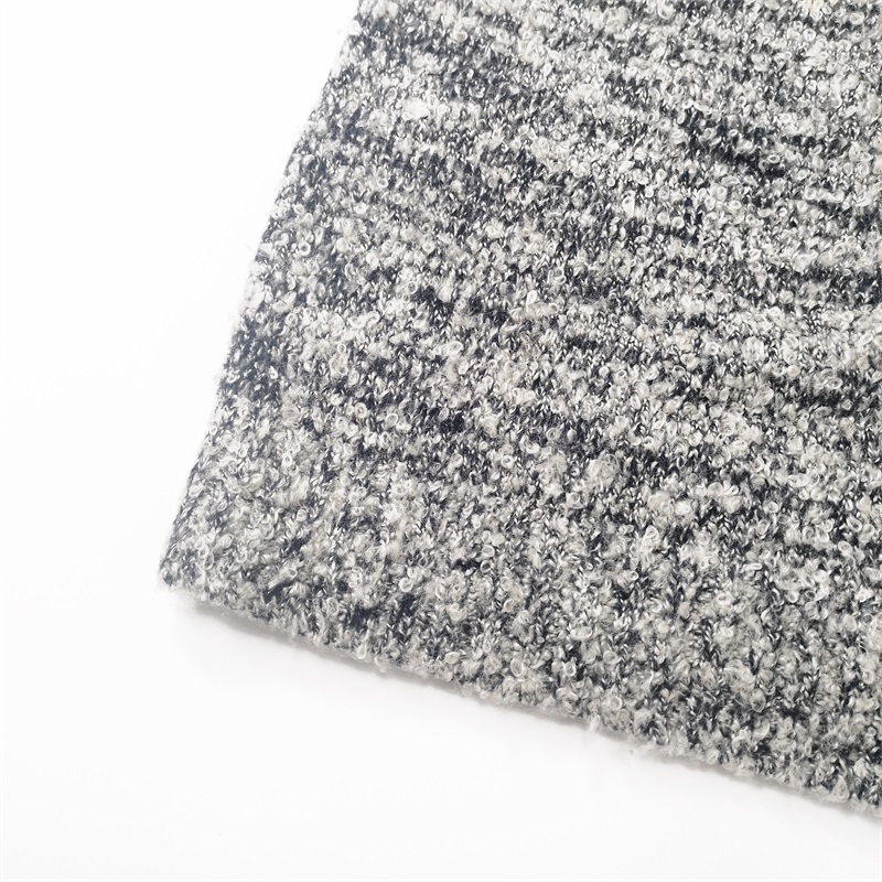 Heather grey long sleeves pullover sweater